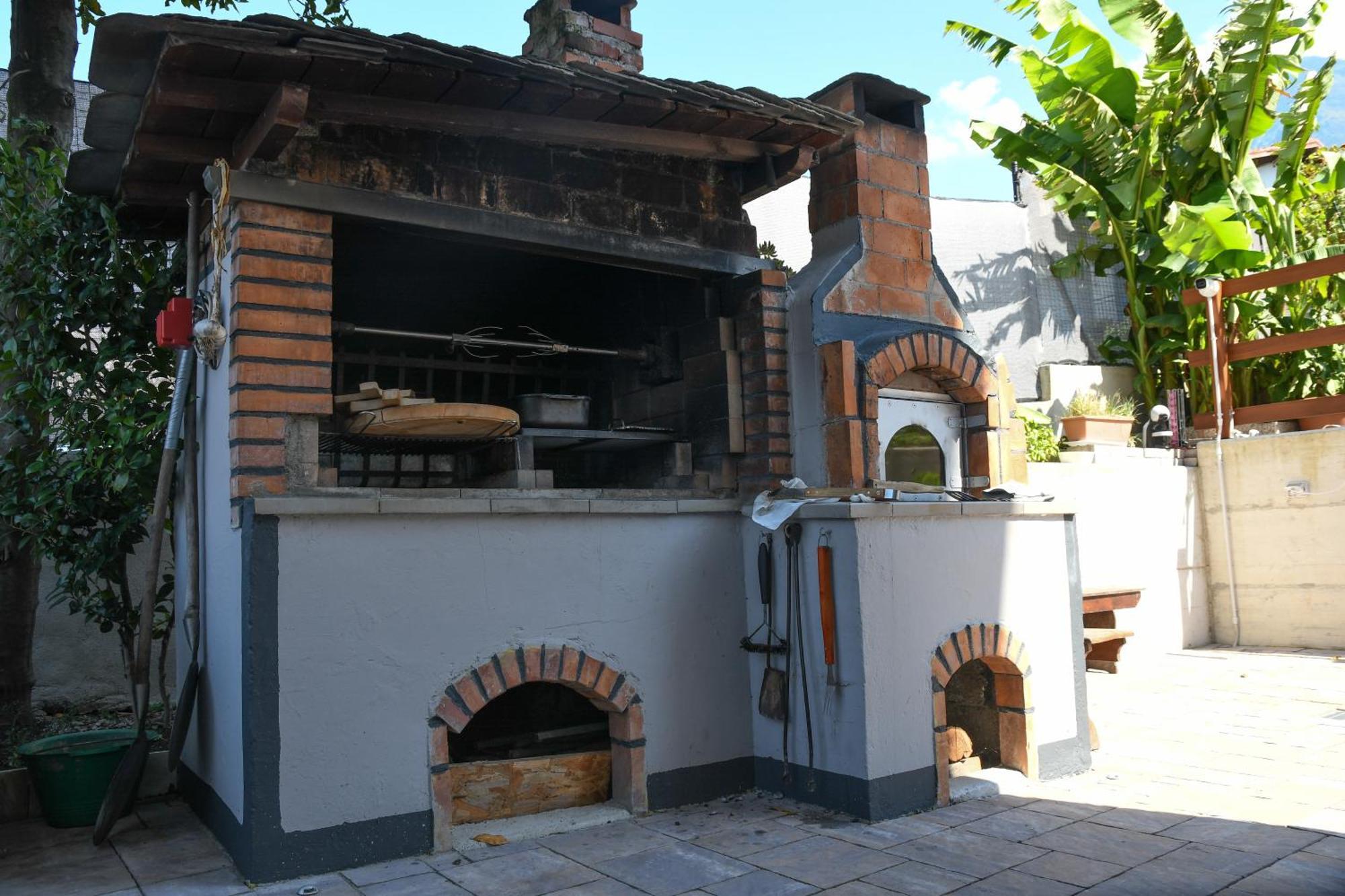 Il Giardino Dei Ciliegi Apartment Colico Exterior photo
